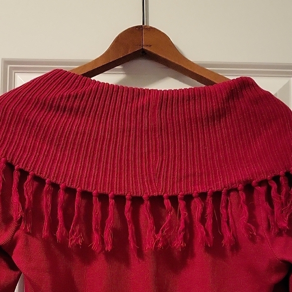 Rafaella Red Off-the-Shoulder Sweater with Fringe - Picture 5 of 6